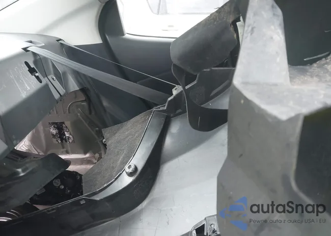 3MYDLBZV5GY133972: 42260164