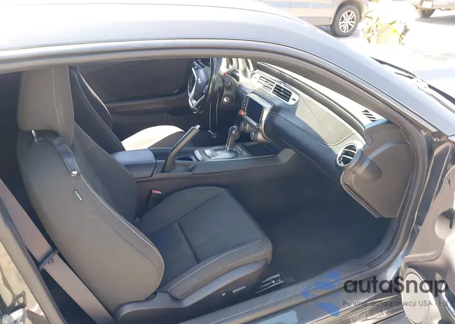 2G1FD1E38F9224390: 42260197