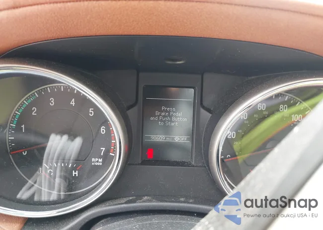 1J4RR6GT2BC700758: 42260235