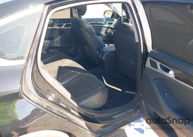 KMHGN4JE8FU063281: 42261440