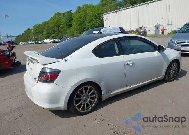 JTKDE3B70A0318371: 42261498