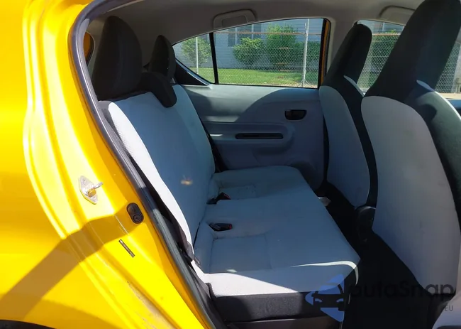 JTDKDTB31E1066984: 42261574