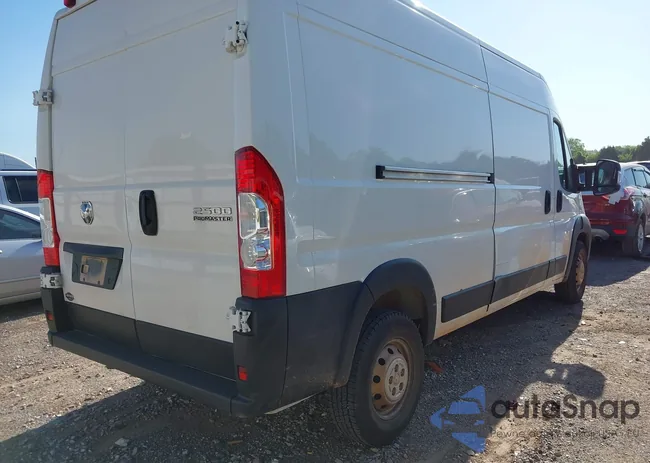 3C6LRVDG0PE563680: 42261644