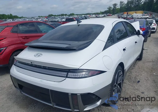 KMHM34AA2RA073669: 42261652