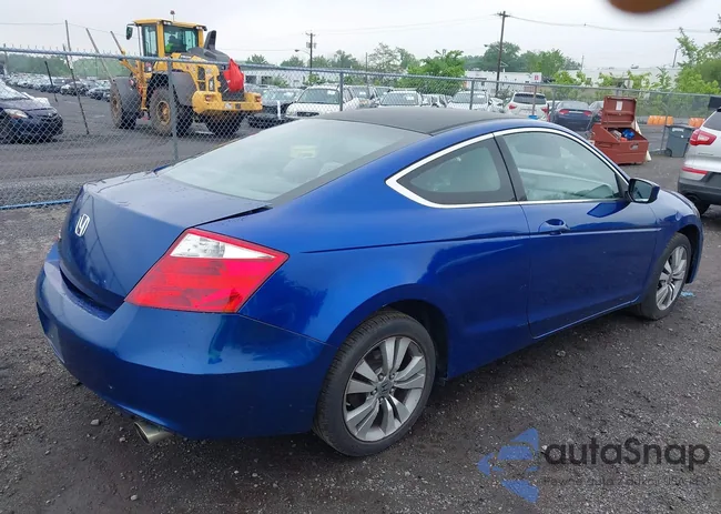 1HGCS12339A017386: 42261685