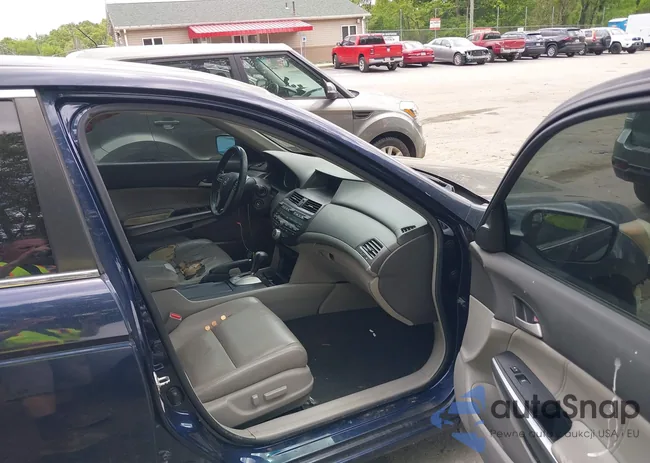 1HGCP36848A020041: 42261688