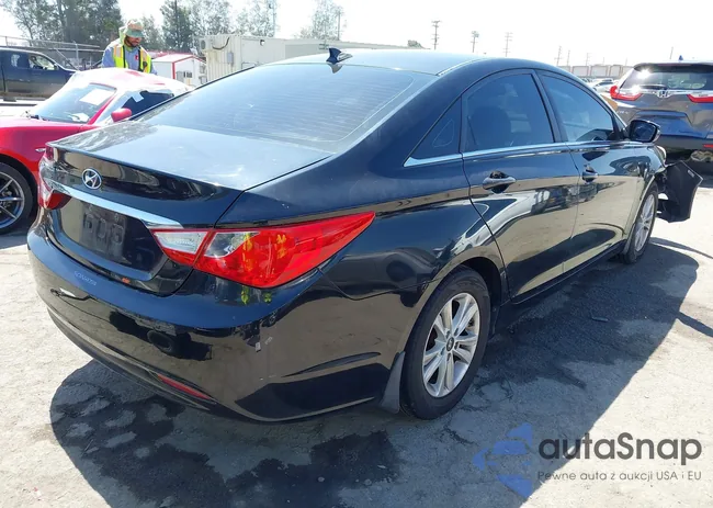 5NPEB4AC7DH809634: 42261852