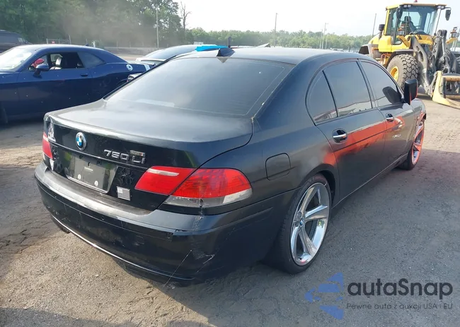 WBAHN83518DT86472: 42261898