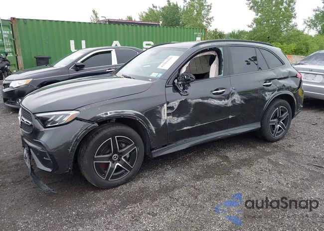 W1NKM4HB1RF232281: 42261916