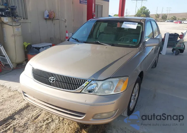 4T1BF28B5YU089797: 42261918