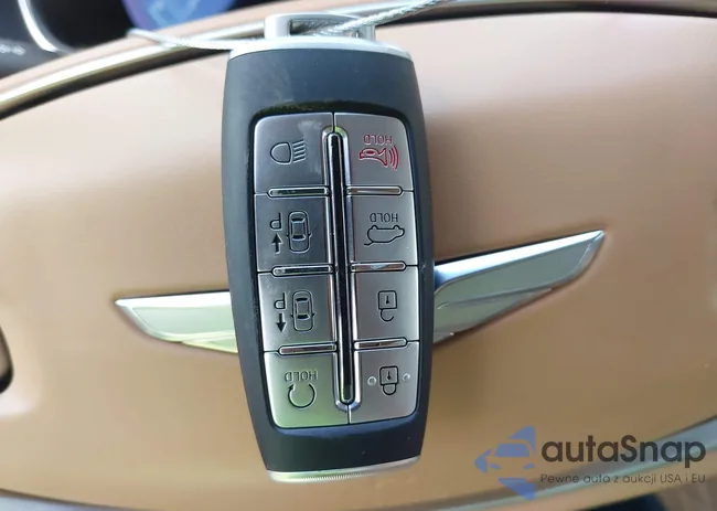 KMUHCESC8RU166378: 42260945