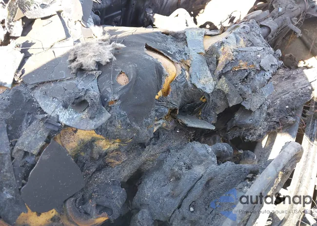 KMHH35LE9KU102208: 42261181