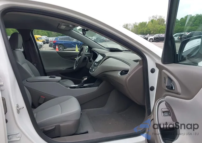 1G1ZD5ST9RF127736: 42261219