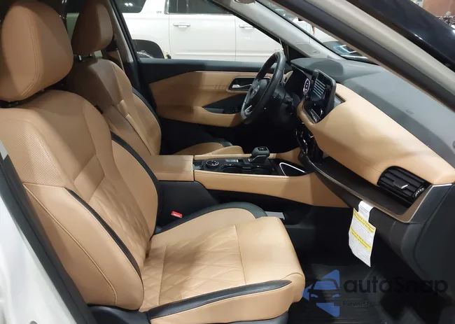 JN8BT3DD4PW312056: 42261272