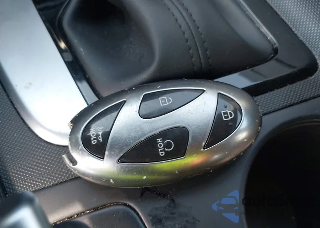 KMHLM4DG8RU654889: 42261313