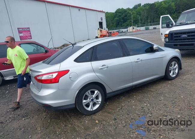 1FADP3F20EL402815: 42262627