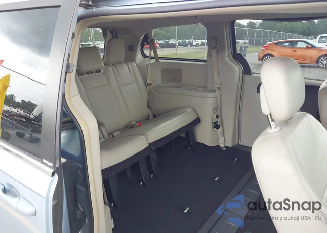 2C4RC1BG4DR695254: 42262835