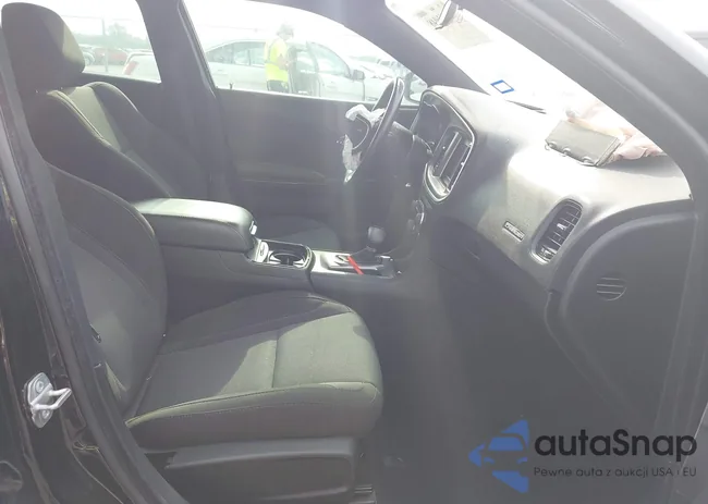 2C3CDXBG9KH681699: 42261948