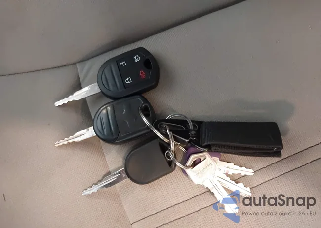 2FMDK3GC2DBE03037: 42261968