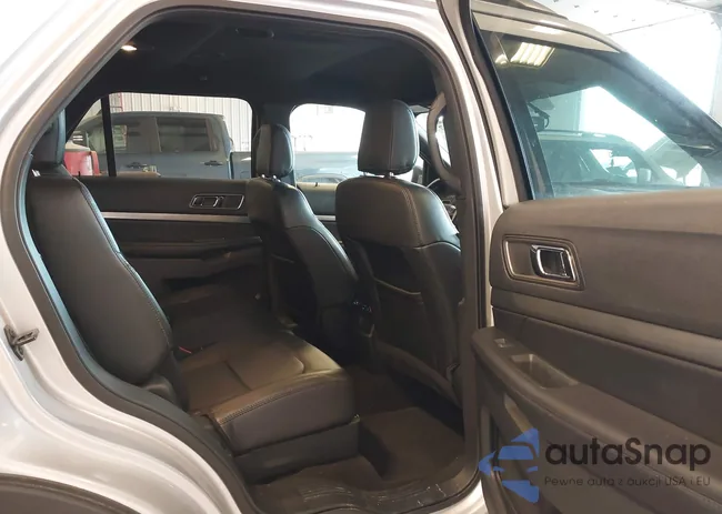 1FM5K8D83JGC40596: 42263327