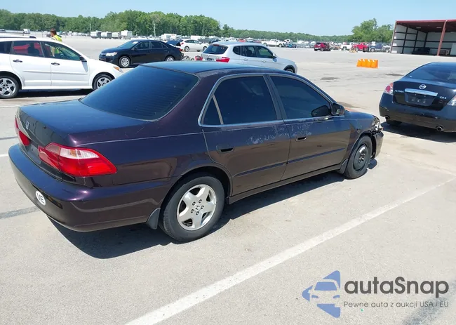 1HGCG1658WA042017: 42263347