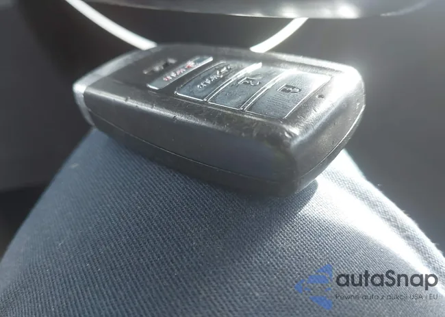 5J8TB3H30GL018256: 42263395