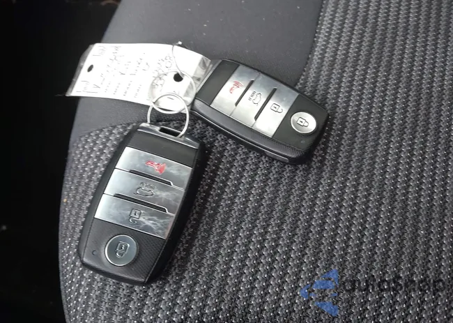 KNDCB3LC4K5339008: 42263493