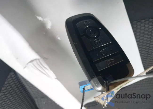 1FM5K8D86KGA57226: 42263498