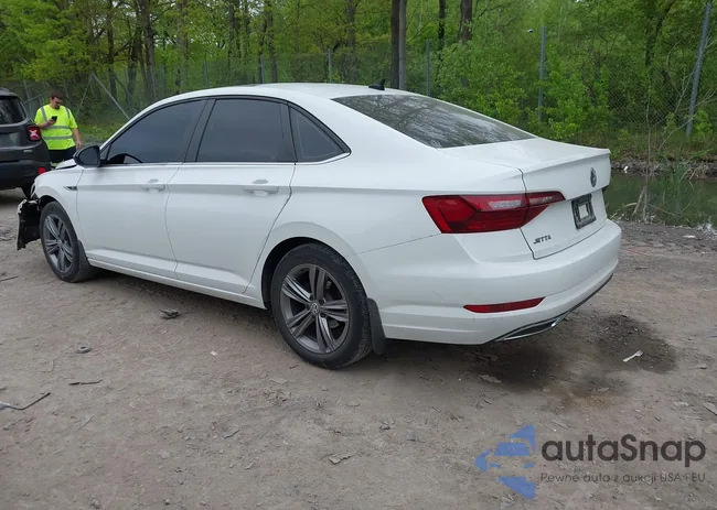 3VWC57BU6MM020180: 42263574