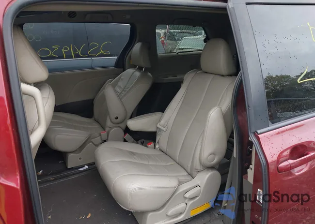 5TDYK3DC9BS009105: 42263605