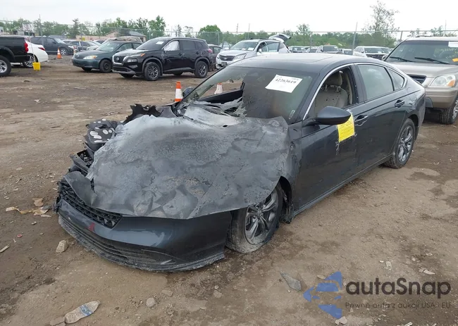 1HGCY1F39RA092019: 42263619