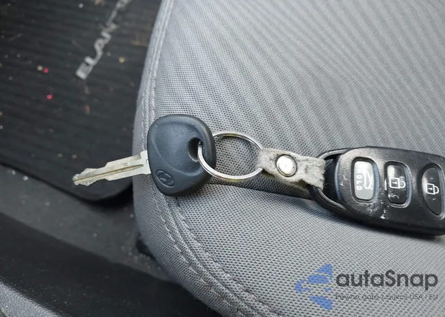 5NPDH4AE0DH330631: 42263667