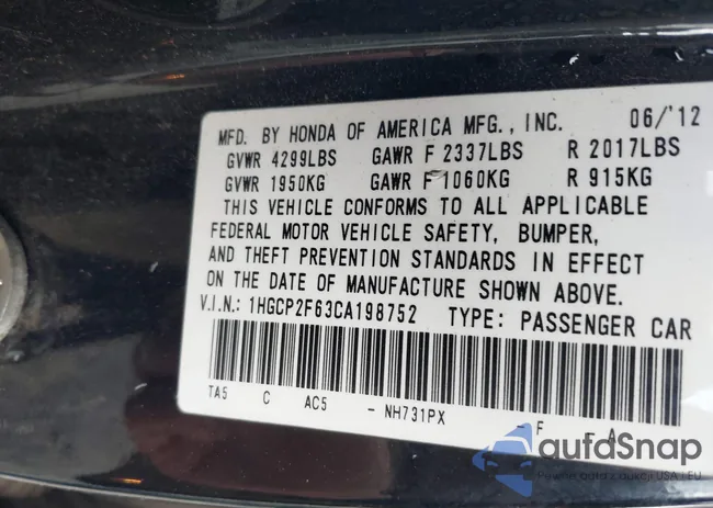 1HGCP2F63CA198752: 42263733