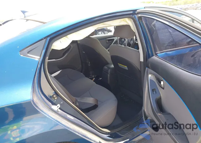 KMHDH4AE6GU649229: 42263831