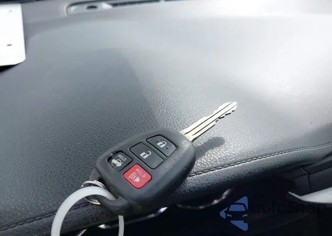 2T1BURHE8EC015411: 42263854