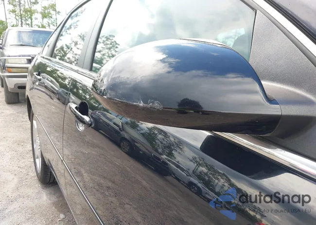 2G1WD58C981267009: 42263106