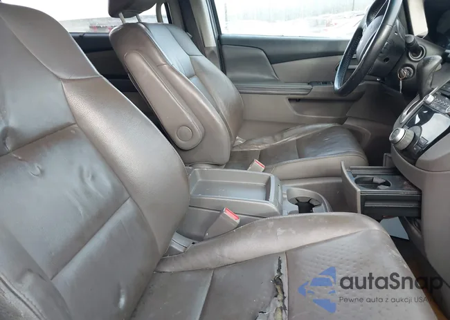 5FNRL5H67CB104561: 42263157