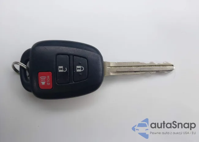 2T3RFREV0DW079010: 42263158