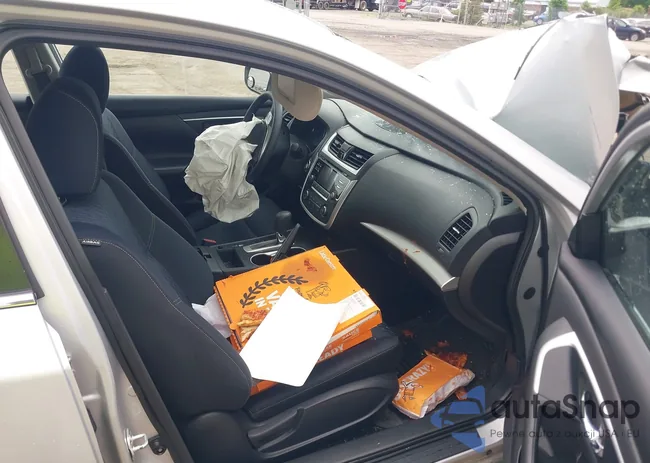 1N4AL3AP8GC234720: 42263200