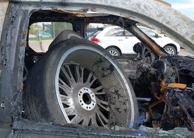 1GYS4BEF6BR126457: 42264320