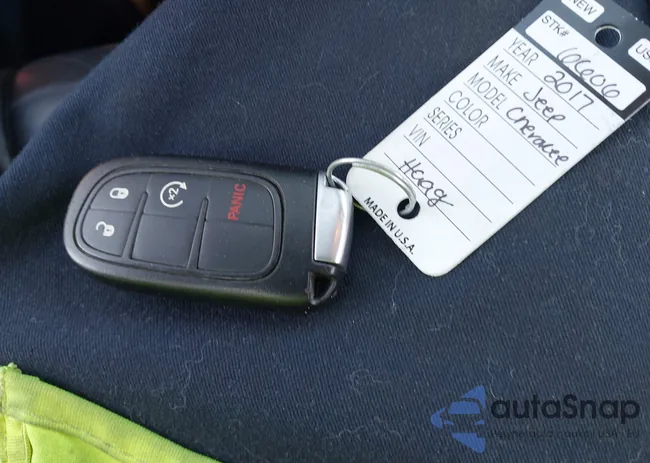 1C4PJMDB9HW639789: 42264815