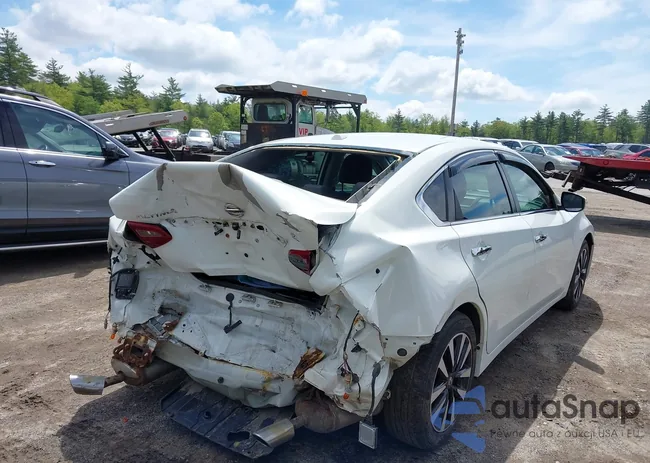 1N4AL3AP3JC185014: 42264861