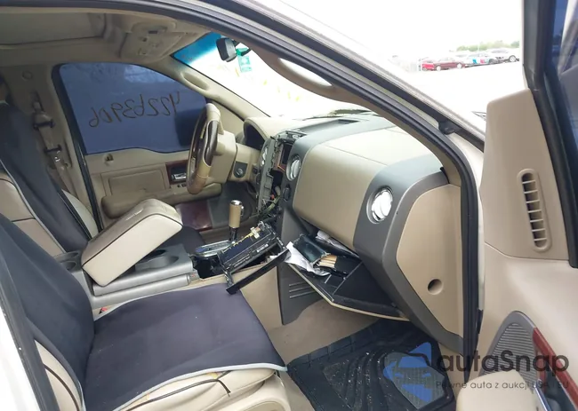 5LTPW185X8FJ05041: 42263906