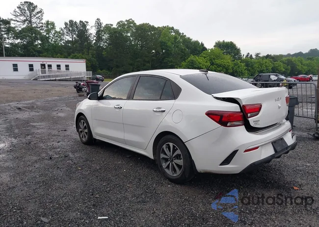 3KPA24AD5PE520252: 42263921