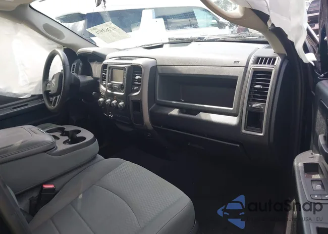 1C6RR6FT8HS791564: 42263971