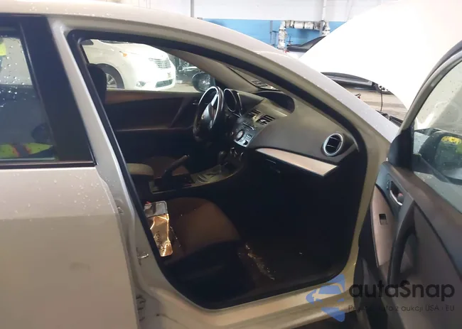 JM1BL1UG3C1518034: 42264121