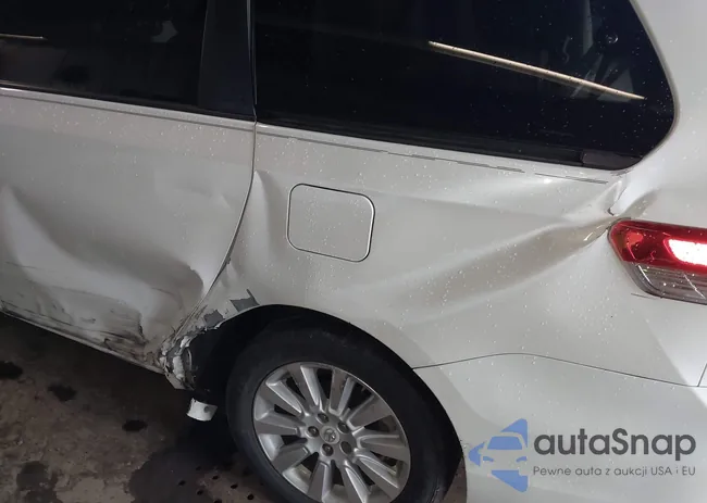 5TDDK3DCXBS005286: 42264233