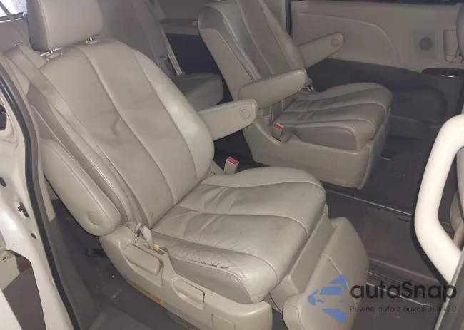 5TDDK3DCXBS005286: 42264233