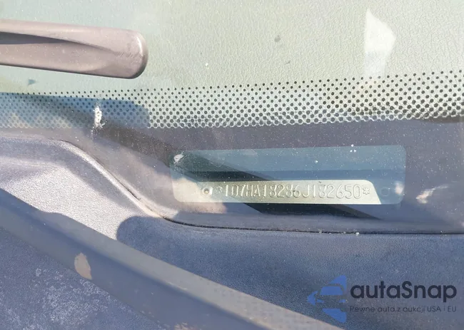 1D7HA18286J182650: 42265335