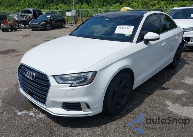 WAUAUGFF7J1044504: 42265446